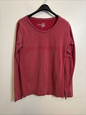 ZYIA Long Sleeve Tee in Rose Red